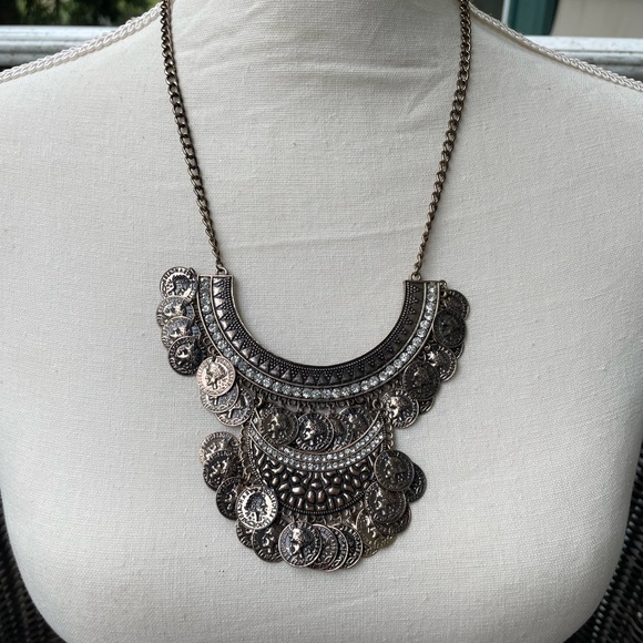 NECKLACE - Picture 12 of 12